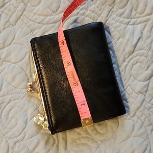 Unbranded NWOT Black leather wallet